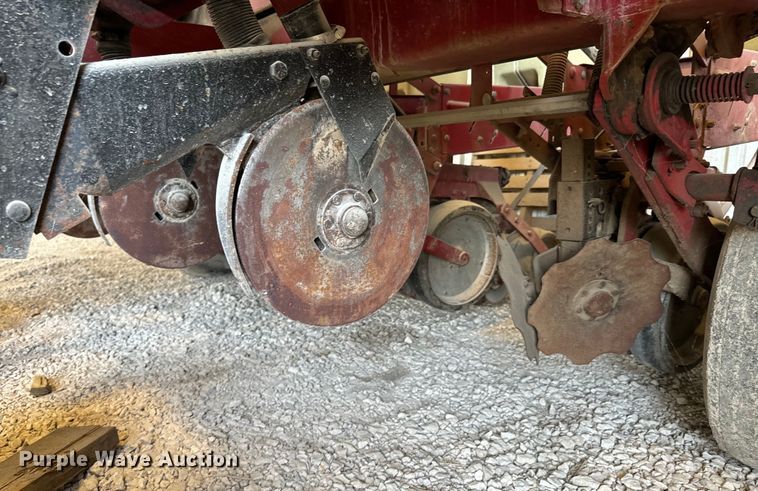 image for item DX1061 Case 900 planter