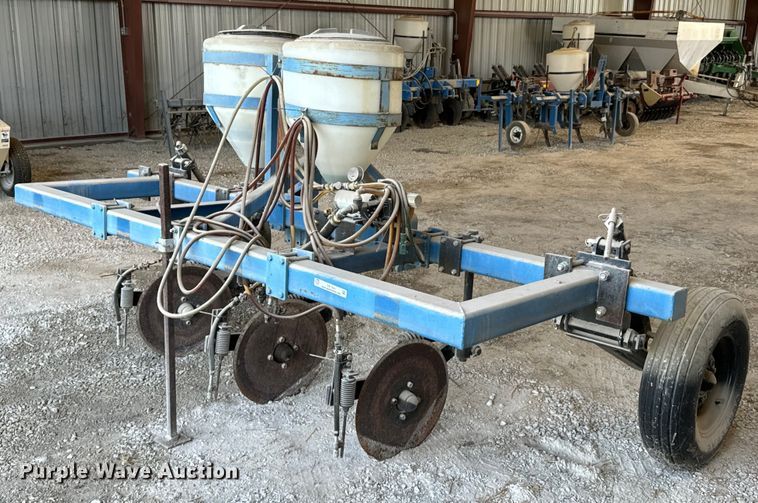 image for item DX1064 Shop built liquid fertilizer applicator