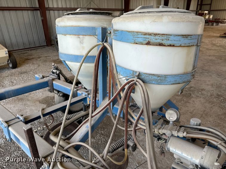 image for item DX1064 Shop built liquid fertilizer applicator