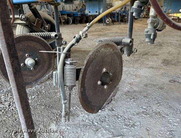 image for item DX1064 Shop built liquid fertilizer applicator