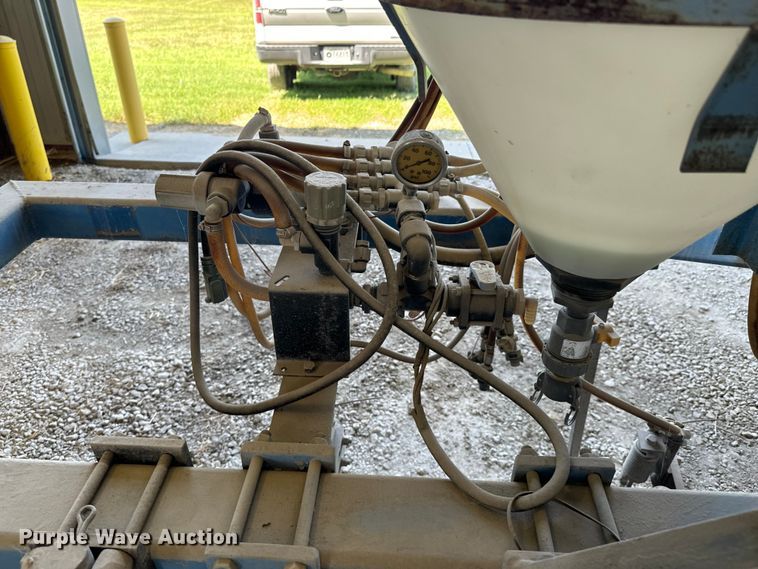 image for item DX1064 Shop built liquid fertilizer applicator