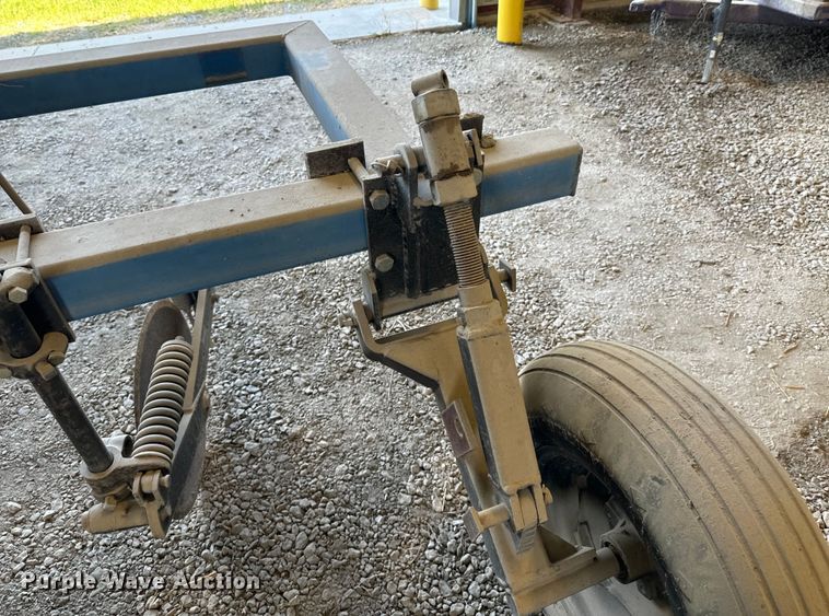 image for item DX1064 Shop built liquid fertilizer applicator