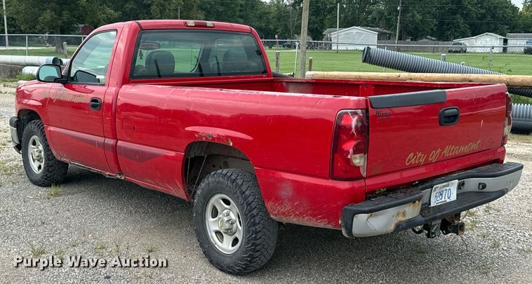 image for item DX1088 2003 Chevrolet Silverado 1500 pickup truck