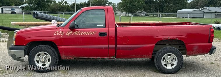 image for item DX1088 2003 Chevrolet Silverado 1500 pickup truck