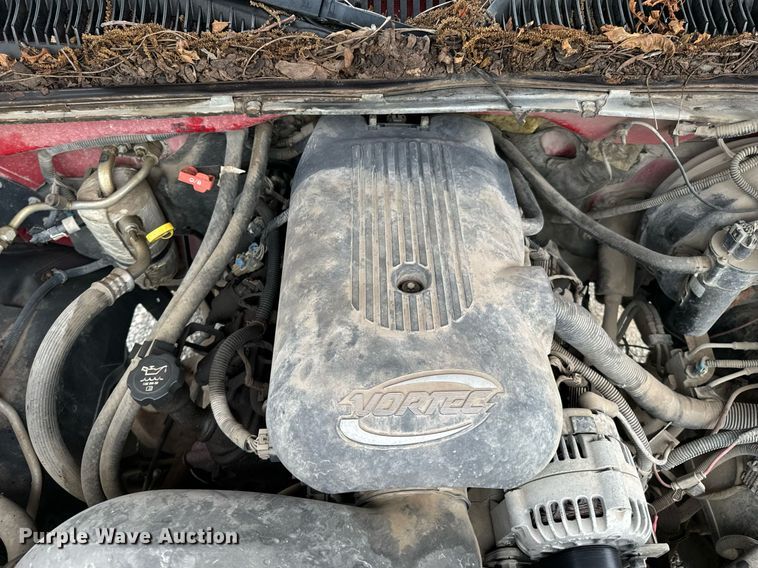 image for item DX1088 2003 Chevrolet Silverado 1500 pickup truck