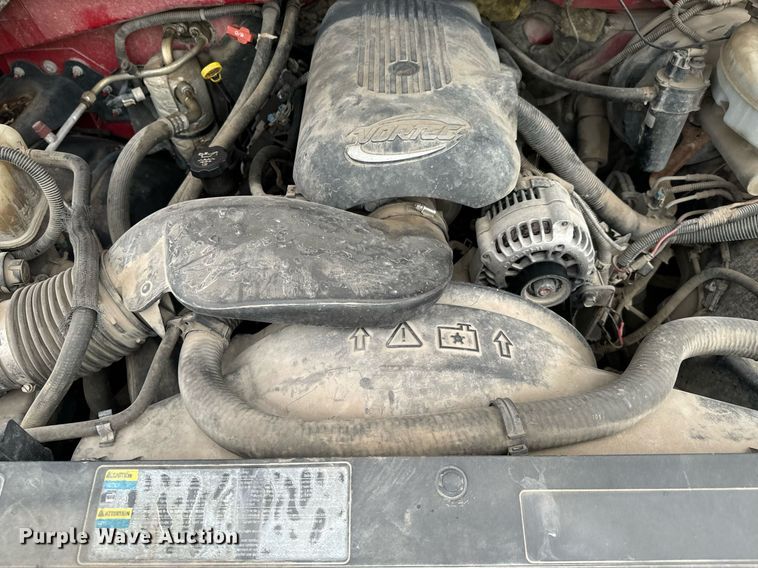 image for item DX1088 2003 Chevrolet Silverado 1500 pickup truck