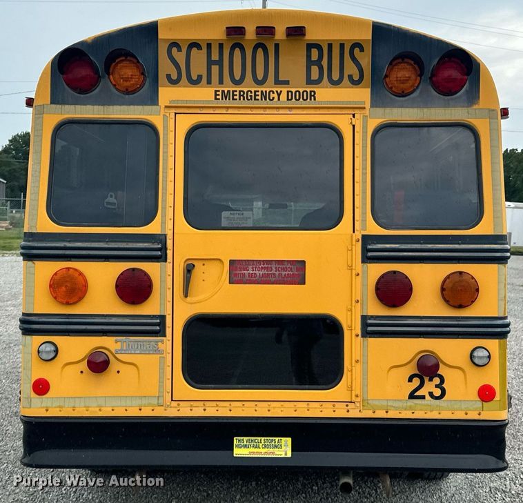 image for item DX1090 2001 Thomas school bus