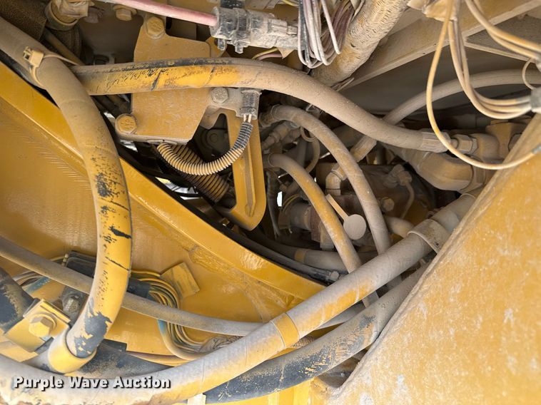 image for item DX1116 2007 Caterpillar 12H motor grader