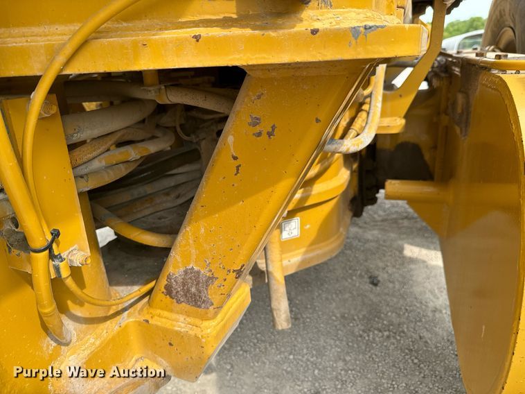 image for item DX1116 2007 Caterpillar 12H motor grader