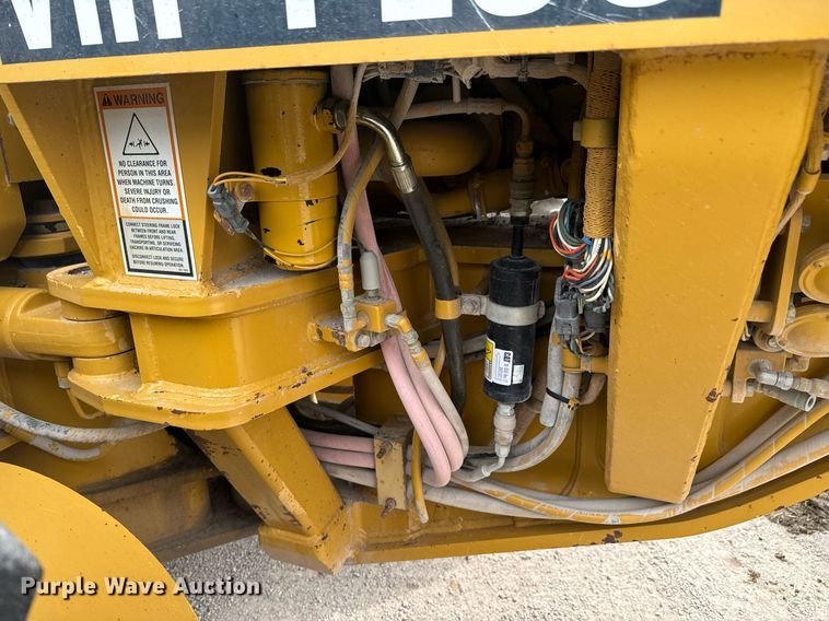 image for item DX1116 2007 Caterpillar 12H motor grader