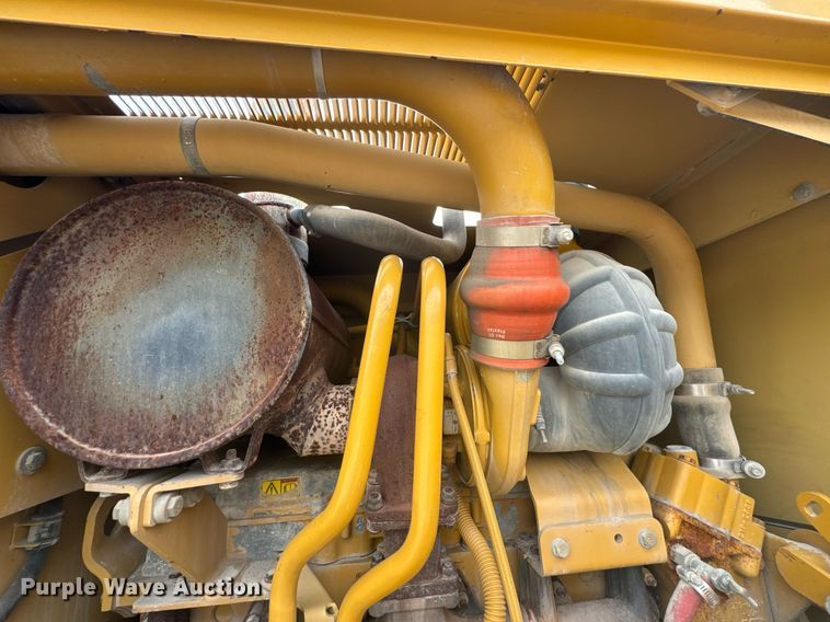 image for item DX1116 2007 Caterpillar 12H motor grader