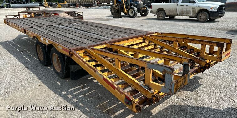 image for item DX1118 1988 CZ Engineering CZ18KT equipment trailer