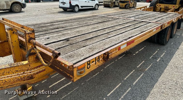 image for item DX1118 1988 CZ Engineering CZ18KT equipment trailer