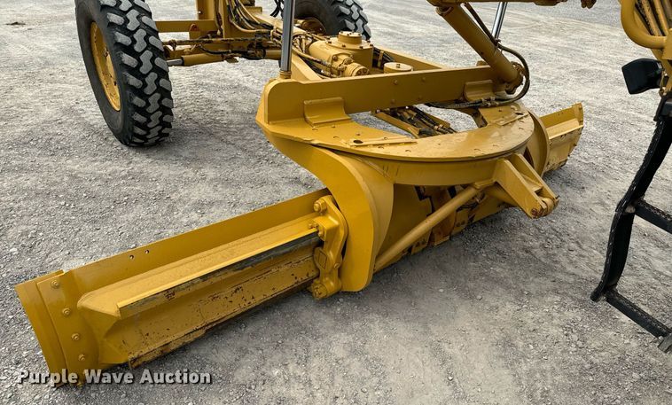 image for item DX1119 2006 Caterpillar 12H motor grader