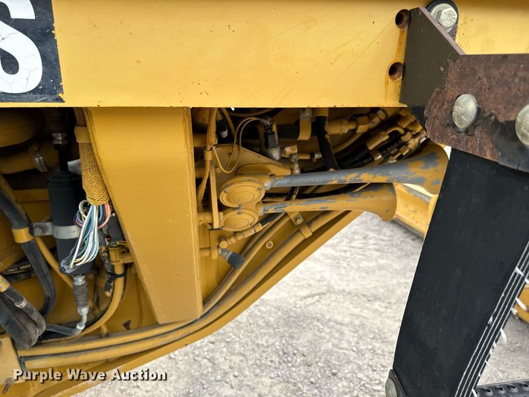 image for item DX1119 2006 Caterpillar 12H motor grader