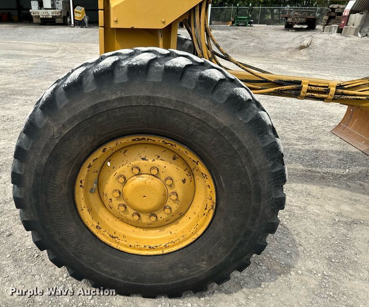 image for item DX1119 2006 Caterpillar 12H motor grader