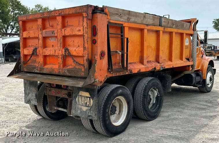 image for item DX1120 1996 International  4900 dump truck