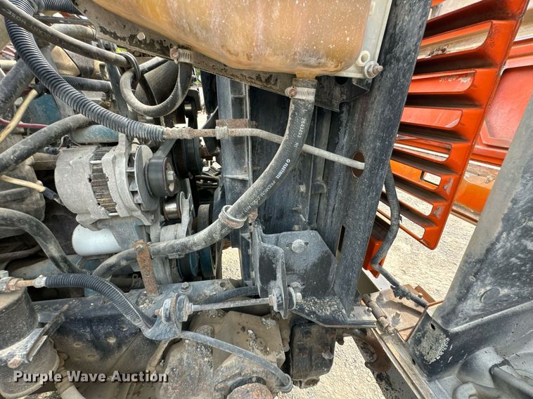 image for item DX1120 1996 International  4900 dump truck