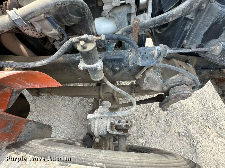 image for item DX1120 1996 International  4900 dump truck