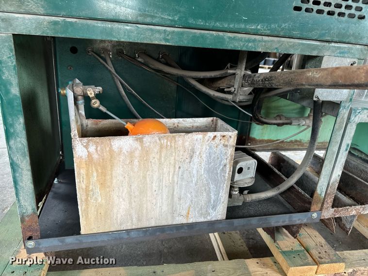 image for item DX1121 Hy-Flo 5181A  pressure washer