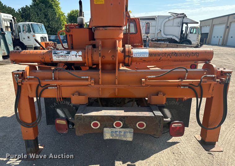 image for item EE7501 1984 Ford K708 crane truck