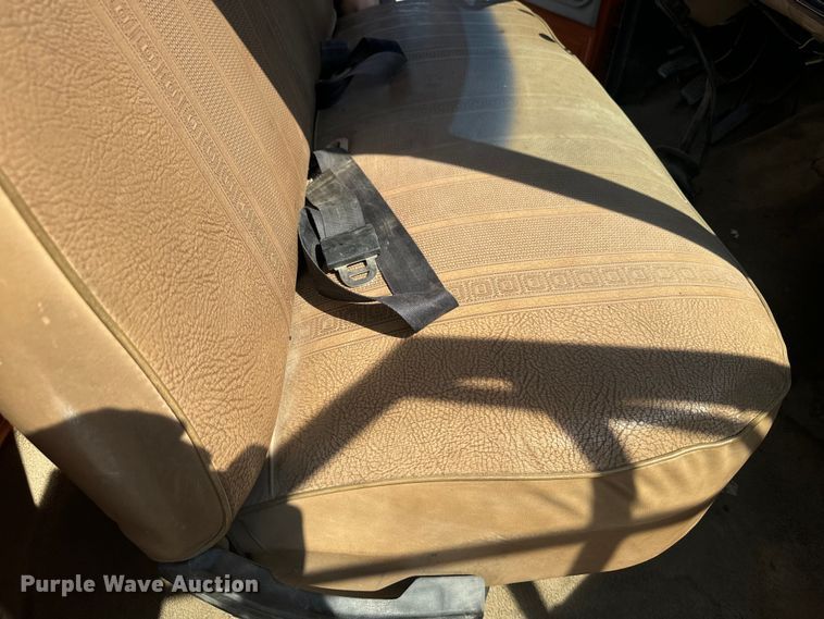 image for item EE7501 1984 Ford K708 crane truck