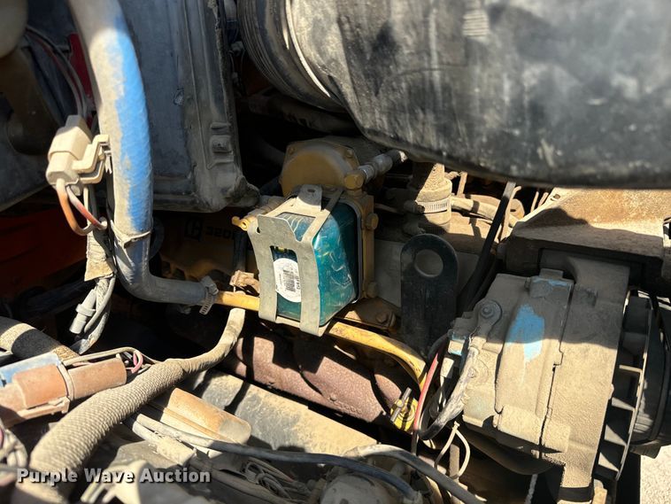 image for item EE7501 1984 Ford K708 crane truck