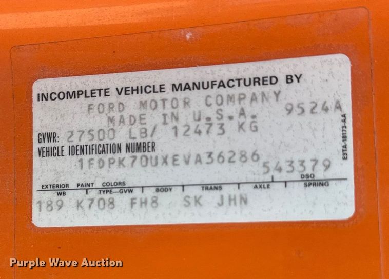 image for item EE7501 1984 Ford K708 crane truck