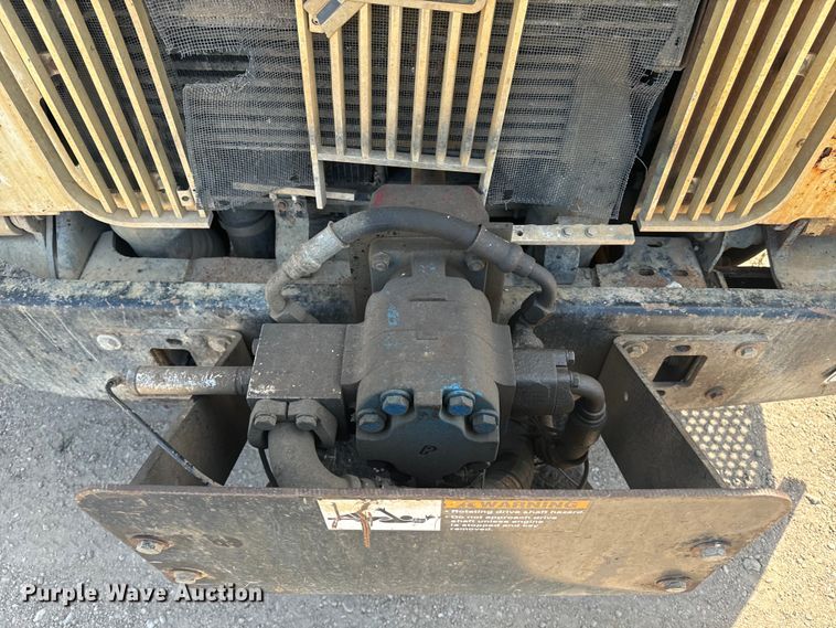 image for item EE7502 2001 Volvo WX64 refuse truck