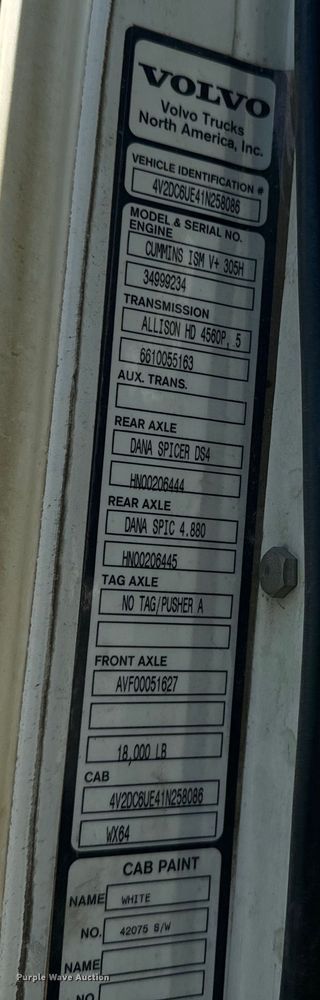 image for item EE7502 2001 Volvo WX64 refuse truck