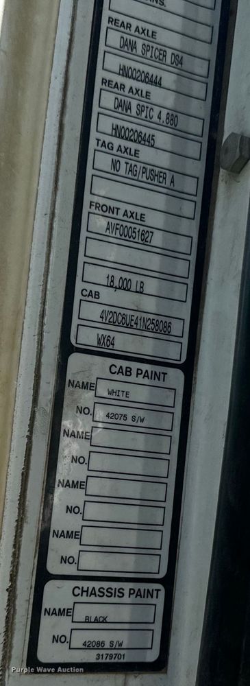 image for item EE7502 2001 Volvo WX64 refuse truck