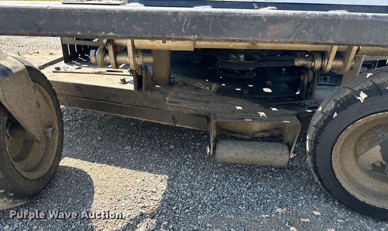 image for item EE7555 2015 Jacobsen Dixie Chopper ZTR lawn mower