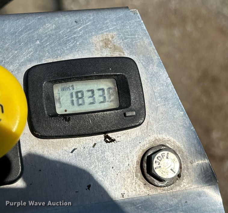 image for item EE7555 2015 Jacobsen Dixie Chopper ZTR lawn mower