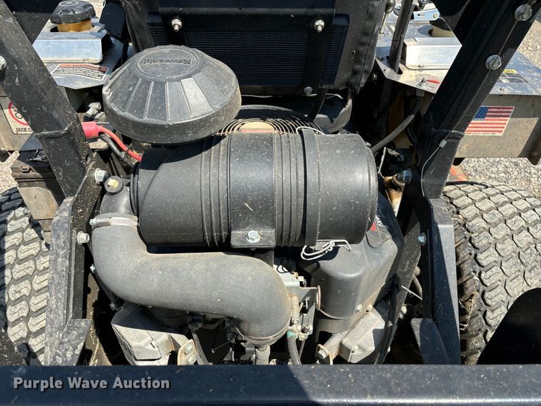 image for item EE7556 Jacobsen Dixie Chopper ZTR lawn mower