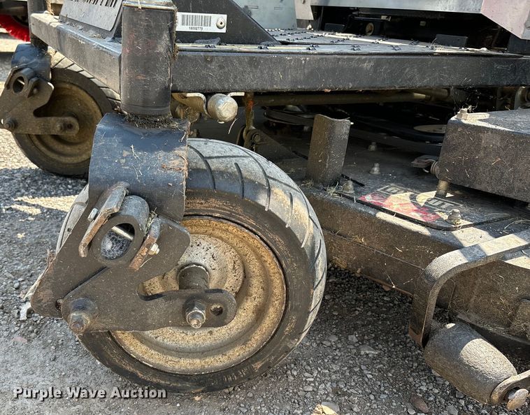 image for item EE7556 Jacobsen Dixie Chopper ZTR lawn mower