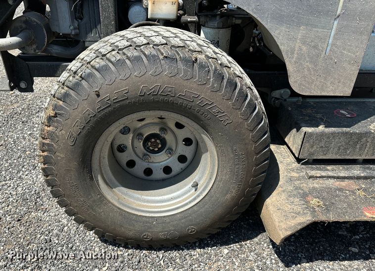 image for item EE7556 Jacobsen Dixie Chopper ZTR lawn mower