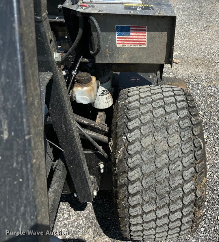 image for item EE7556 Jacobsen Dixie Chopper ZTR lawn mower