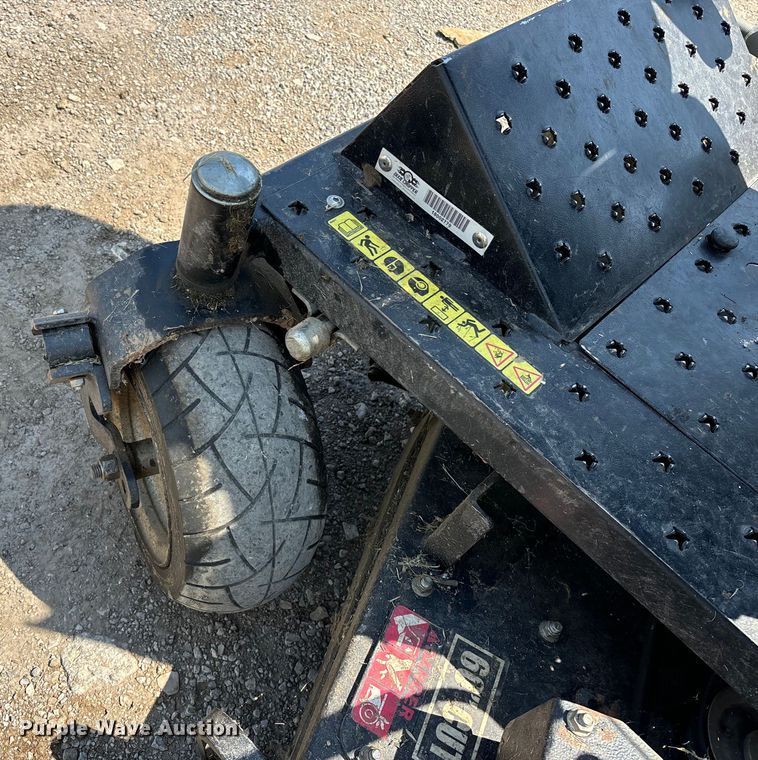 image for item EE7556 Jacobsen Dixie Chopper ZTR lawn mower