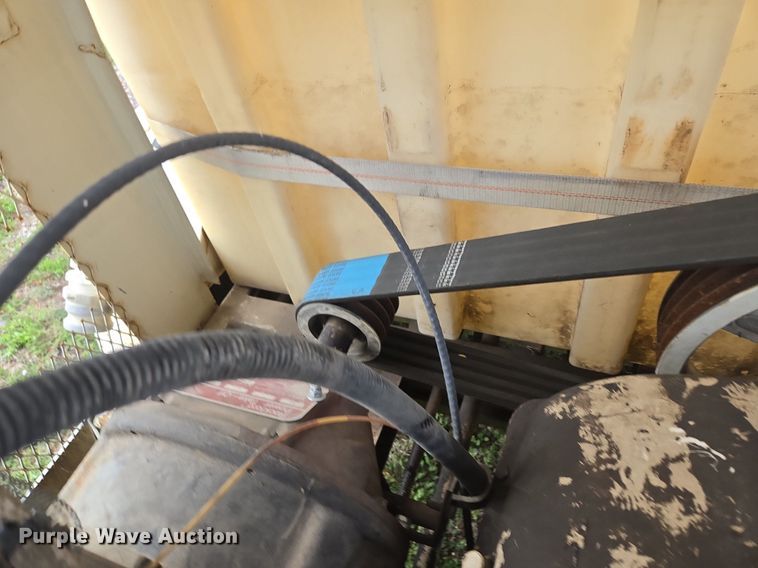 image for item EE8473 Sewer Equipment Co. of America  747  sewer jetter trailer