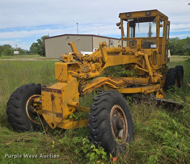 image for item EE8474 1966 Galion 104 rigid frame motor grader
