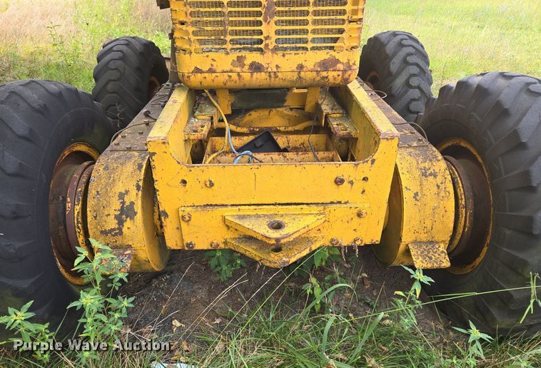 image for item EE8474 1966 Galion 104 rigid frame motor grader