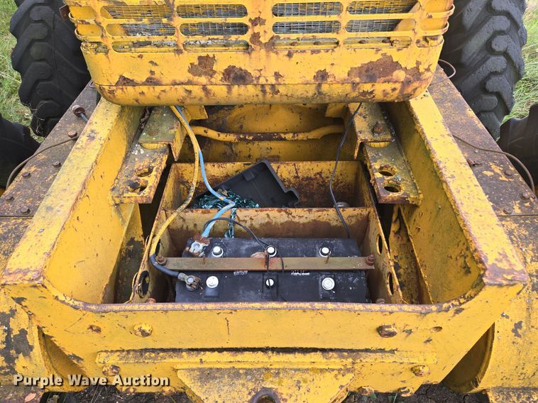 image for item EE8474 1966 Galion 104 rigid frame motor grader