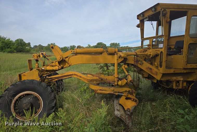 image for item EE8474 1966 Galion 104 rigid frame motor grader