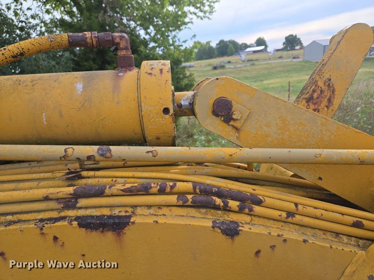 image for item EE8474 1966 Galion 104 rigid frame motor grader