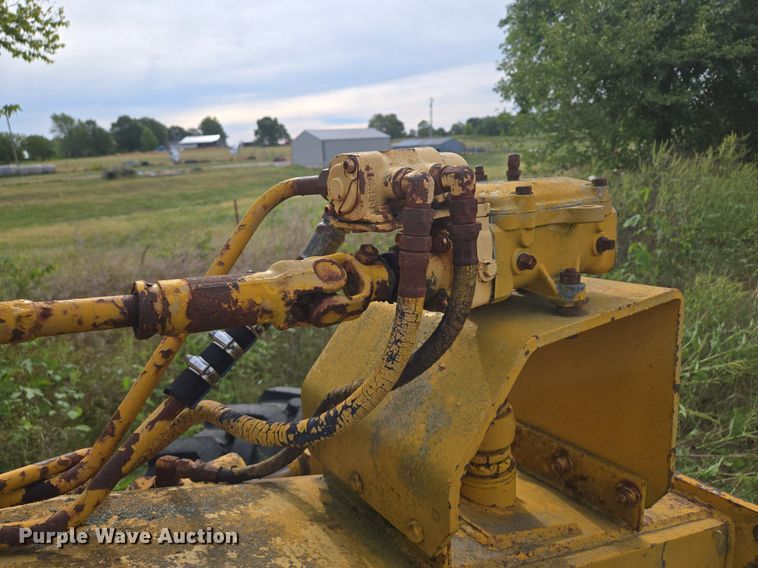 image for item EE8474 1966 Galion 104 rigid frame motor grader