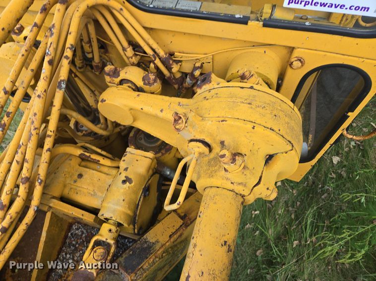 image for item EE8474 1966 Galion 104 rigid frame motor grader