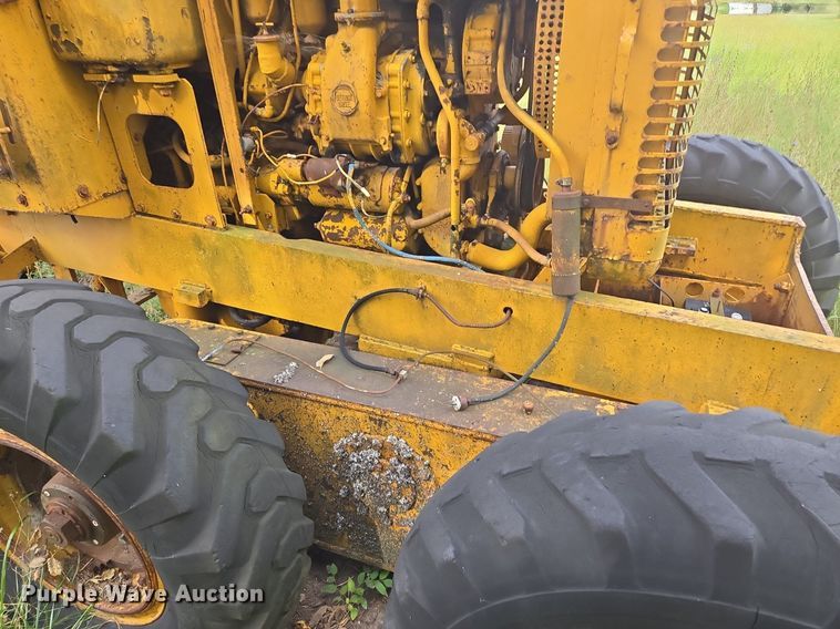 image for item EE8474 1966 Galion 104 rigid frame motor grader