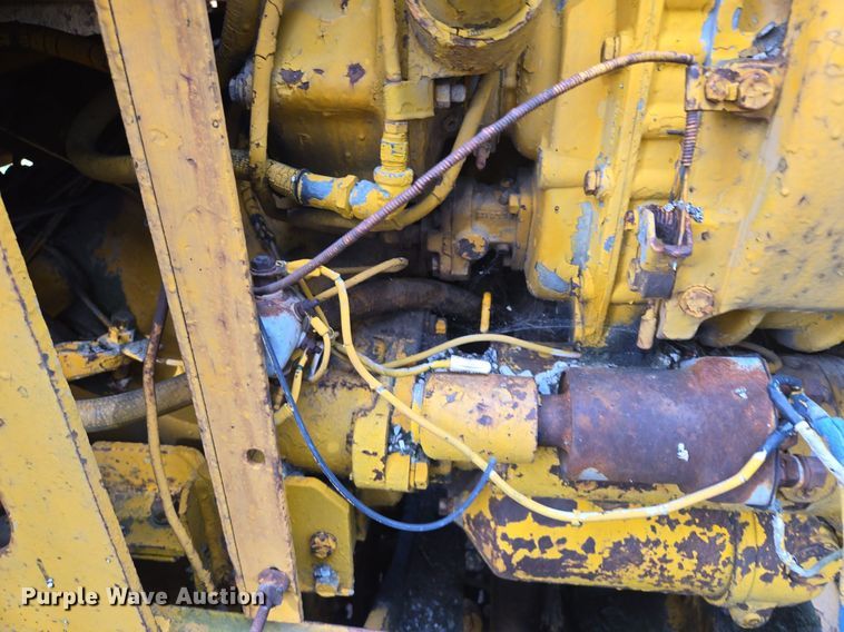 image for item EE8474 1966 Galion 104 rigid frame motor grader