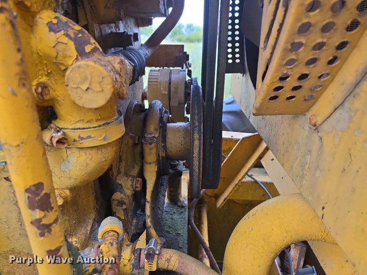 image for item EE8474 1966 Galion 104 rigid frame motor grader