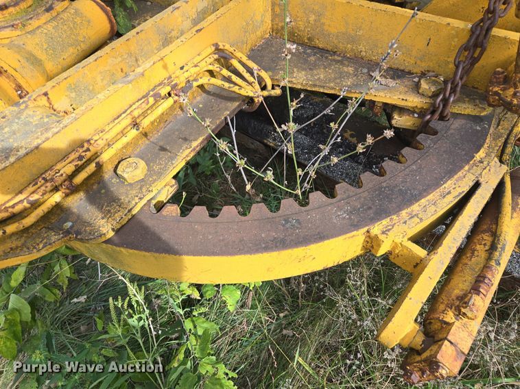 image for item EE8474 1966 Galion 104 rigid frame motor grader